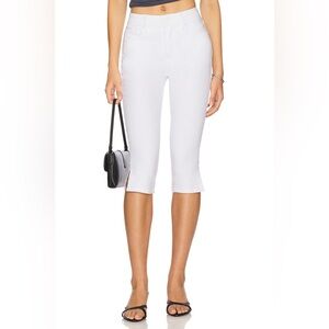 NWT Good American Good Capri Jeans